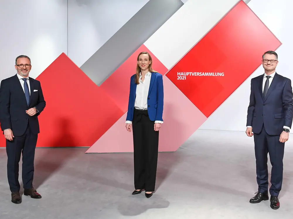 Carsten Knobel, Dr. Simone Bagel-Trah and Marco Swoboda (fr.left to right)