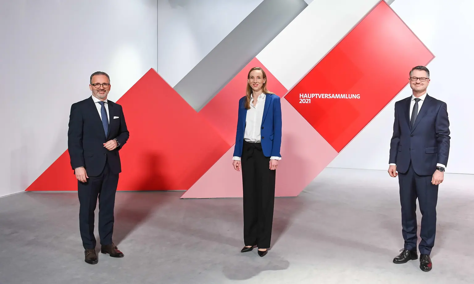 Carsten Knobel, Dr. Simone Bagel-Trah and Marco Swoboda (fr.left to right)