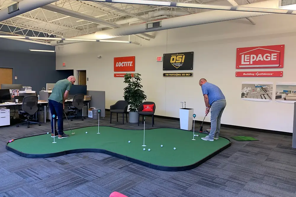 Putting green in the office