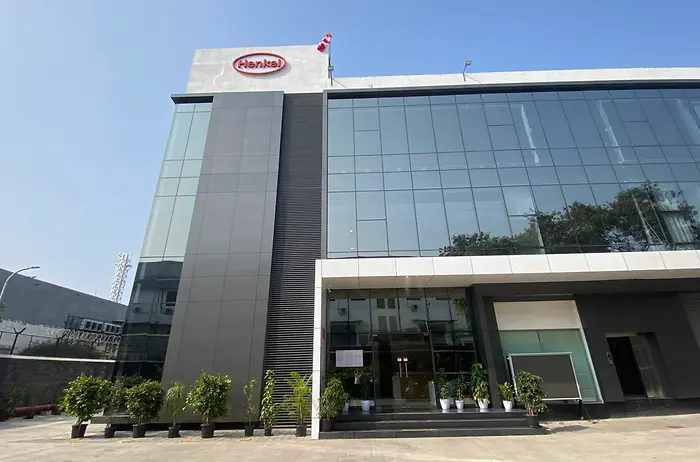 Pune, Adhesives Service Center