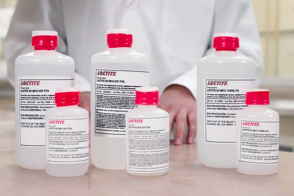
Henkel has launched an anti‑fingerprint (AF) coating portfolio, comprising Loctite AF 8810 and Loctite AF 8812, innovatively formulated without PFAS or fluorine ingredients.
