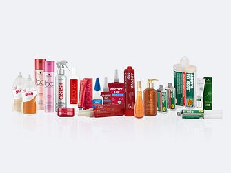 

Family Shot Beauty Care + Adhesives Technologies